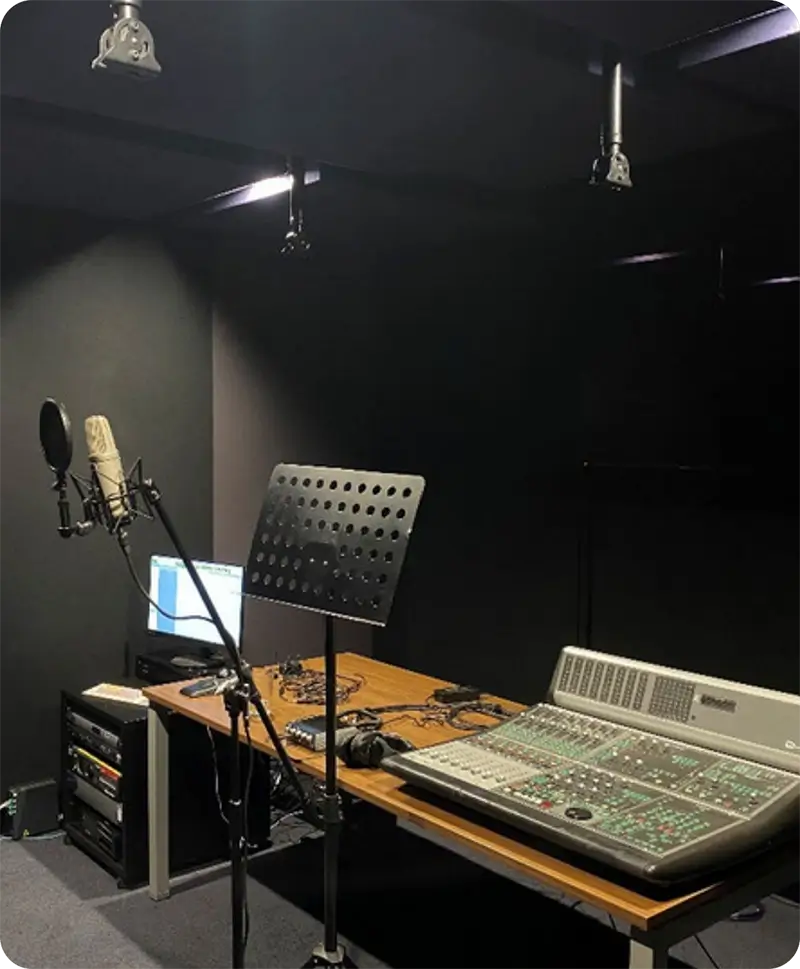 <div class="fbbc"><div class="hover-sub-title">TECHNOLOGY</div><br>
<div class="hover-title">DELUXE AUSTRALIA - ATMOS MIXING THEATRES</div><br>
<div class="hover-description">ATMOS mixing theatres, operations and transmission room fit-out, meeting room. The projects were awarded in 3 separate packages, with stages 2 and 3 being awarded based on the success of the preceding stage. Each stage was completed under a D&C cost-plus contracting model and delivered on time and under budget despite it being carried out during the initial stages of the COVID pandemic and was viewed as an outstanding result by the client.</div></div>